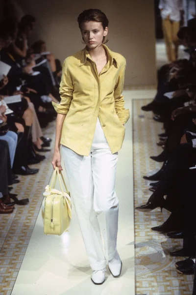 Look 20